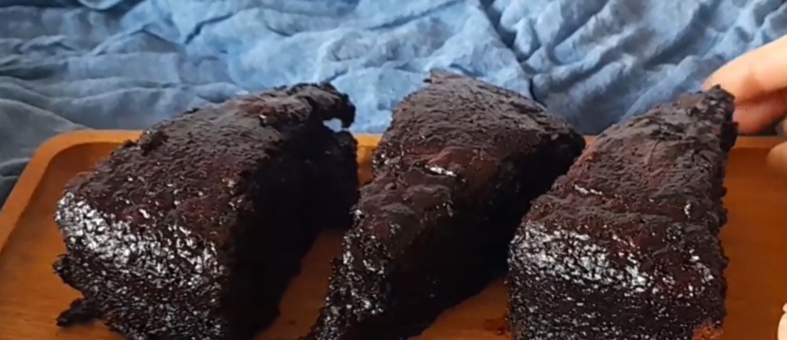 طرز تهیه کیک خیس شکلاتی مجلسی | دستور پخت حرفه ای و نکات طلایی